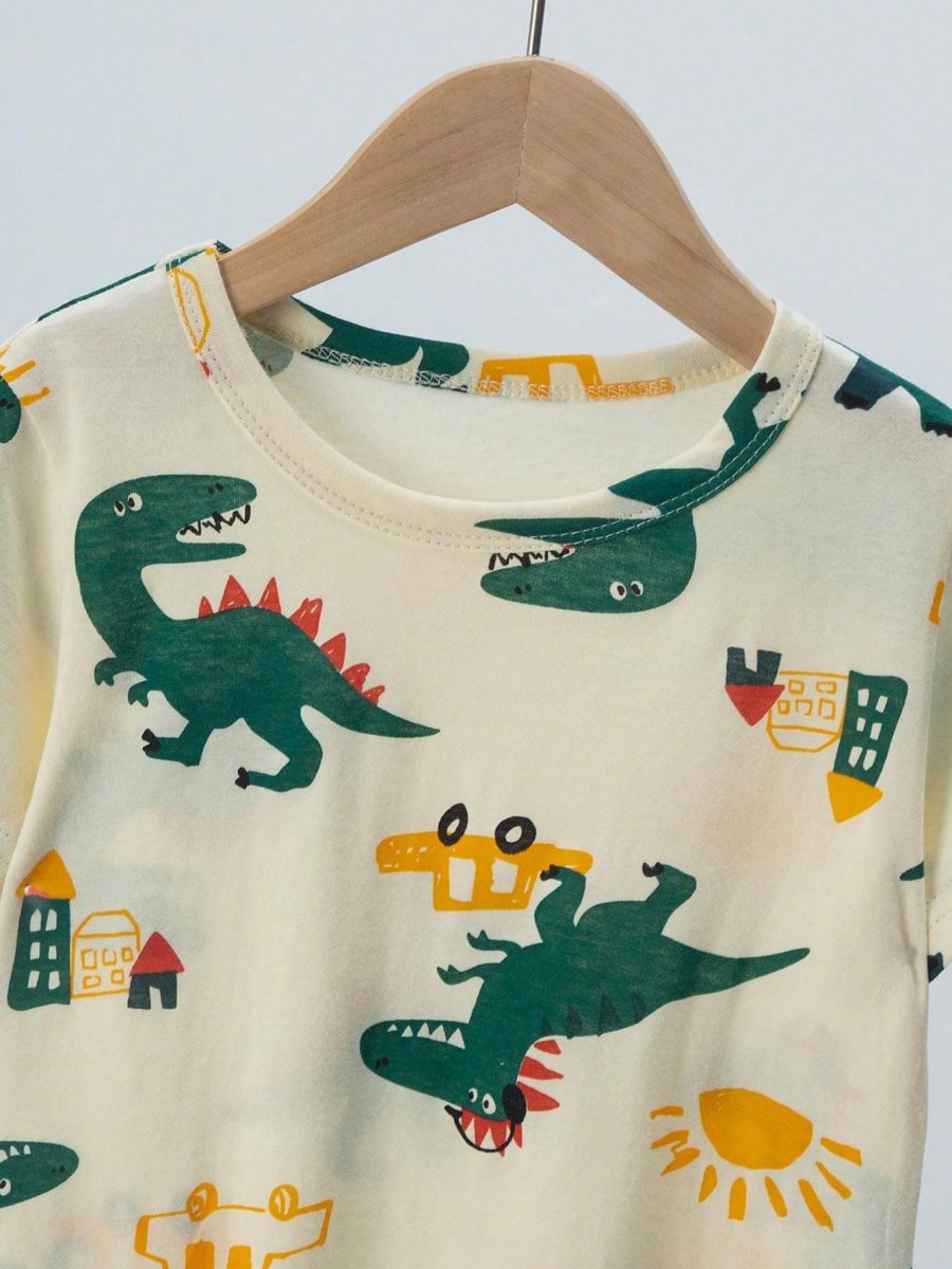 H3406P Conjunto de 2 piezas de pijama para niños, delgado y de algodón, con patrón de dibujos animados de dinosaurios y autos en la parte superior de manga corta y pantalones cortos para verano - Imagen 9