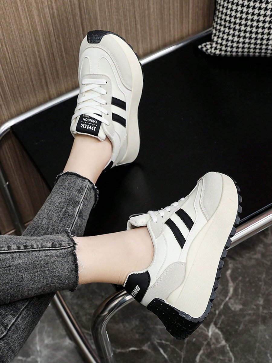 H4943P Nuevos Zapatos Para Mujeres De Primavera / Verano De 2024 Con Plataforma Gruesa, Zapatillas Informales Con Parches, Zapatos Deportivos Para Estudiantes - Imagen 7