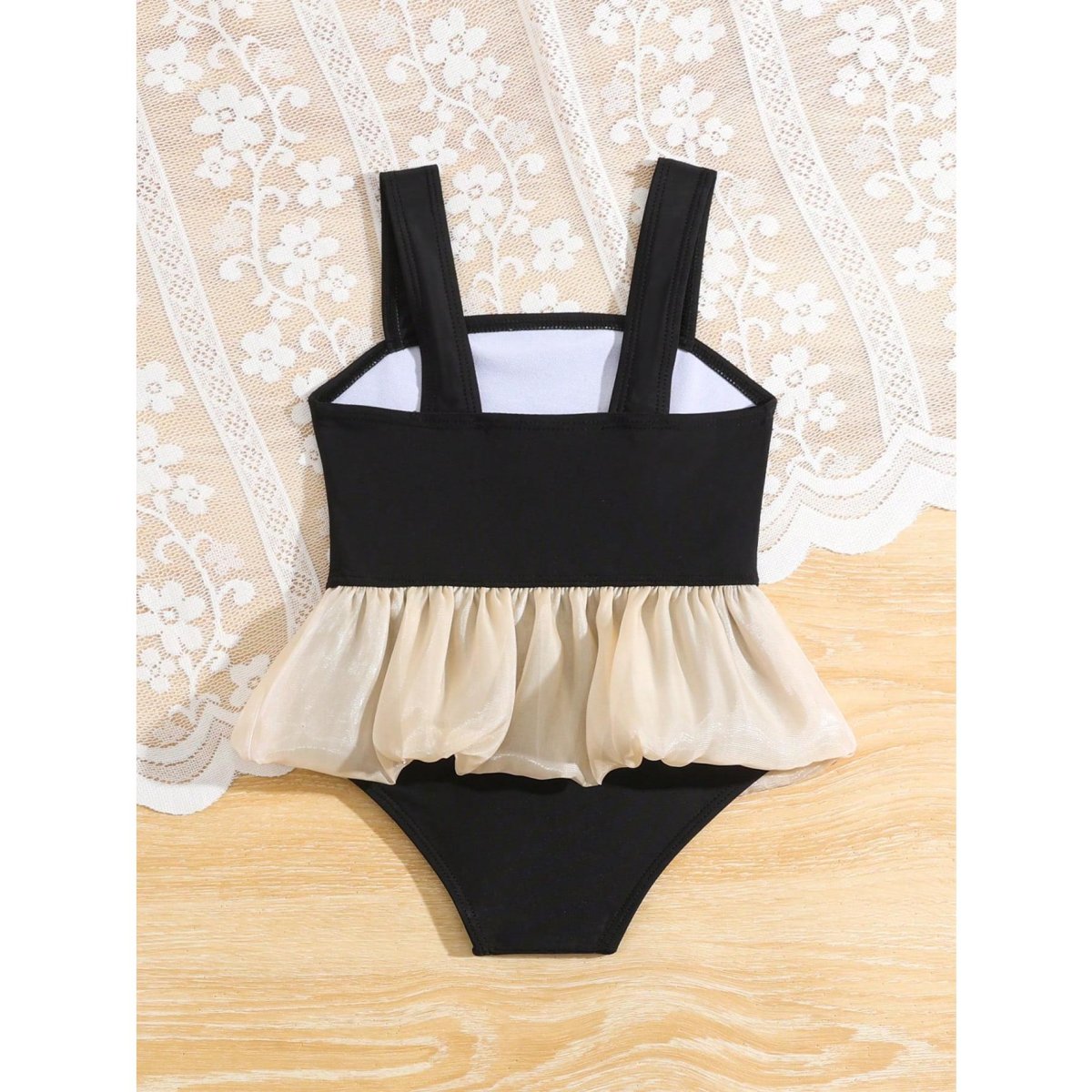 H6054P Traje de baño de una pieza para bebé niña con tirantes anchos decorados con mariposas - Imagen 3