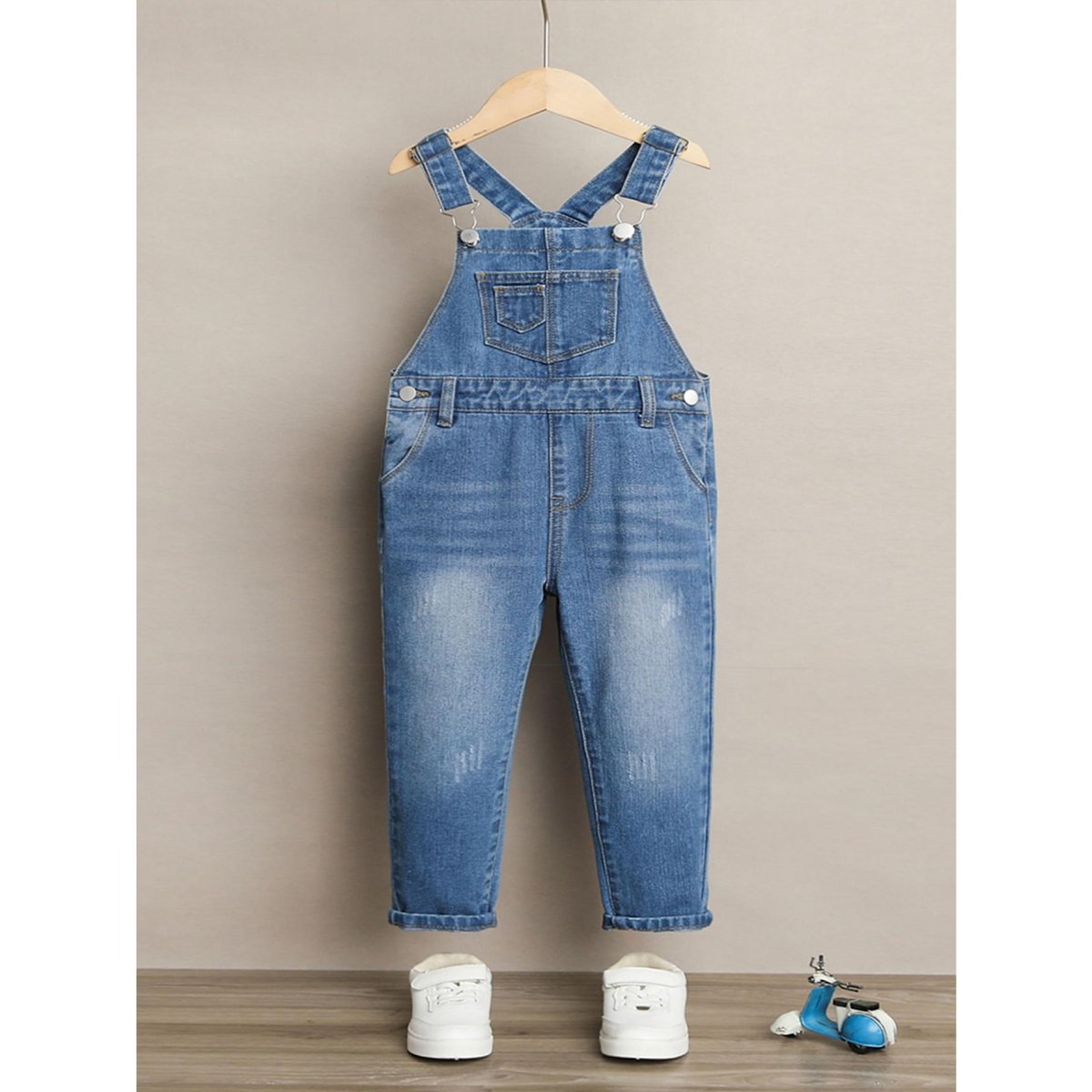 H4896P Niñito Petos mezclilla con parche con bolsillo